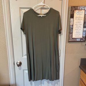 Women’s Olive Green Short-Sleeve T-Shirt Dress